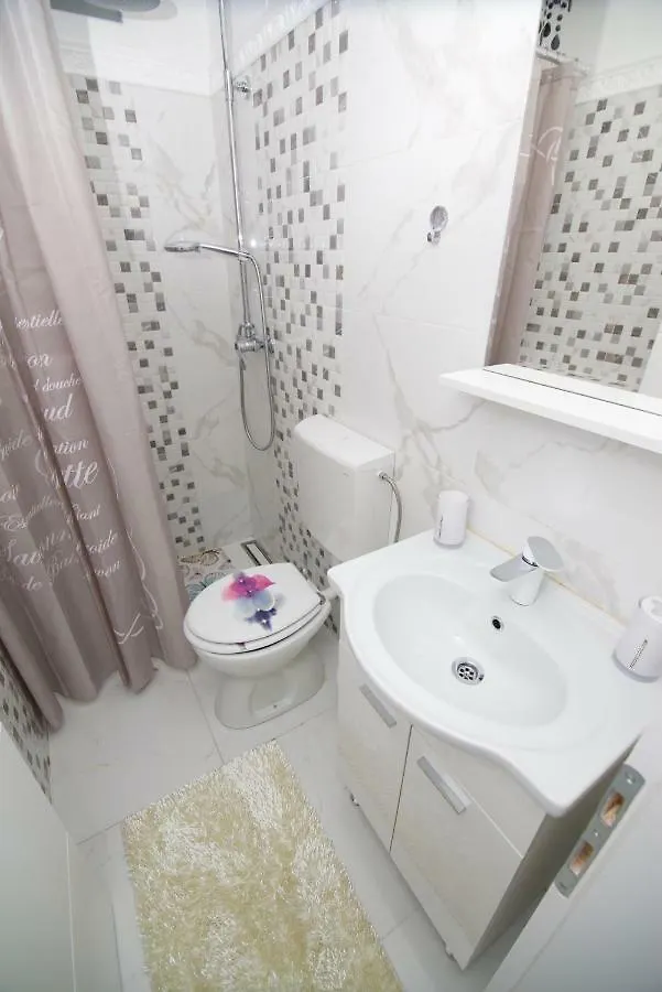 Apartments Villa Morena Мали-Лошинь