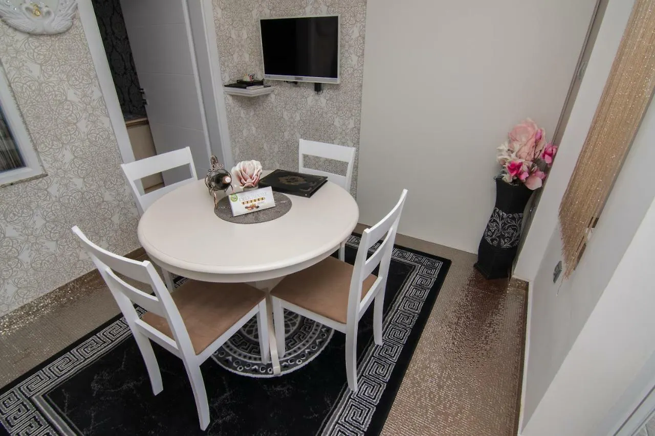 Apartments Villa Morena Мали-Лошинь 0*,  Хорватия