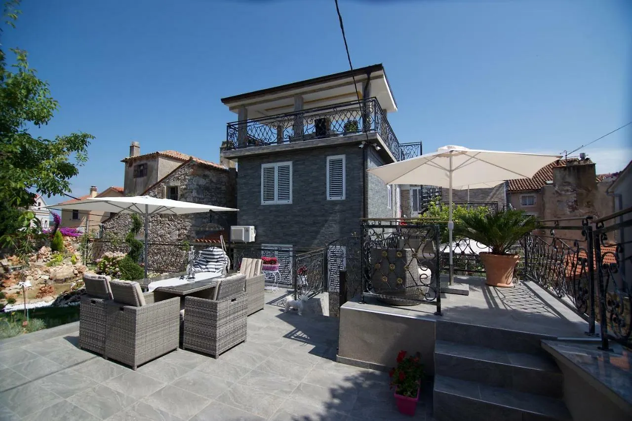 Apartments Villa Morena Mali Lošinj Kroatien